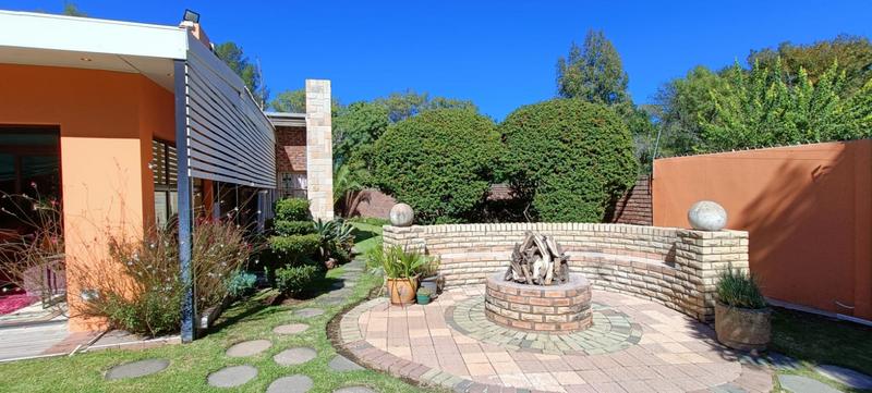 5 Bedroom Property for Sale in Queenstown Central Eastern Cape